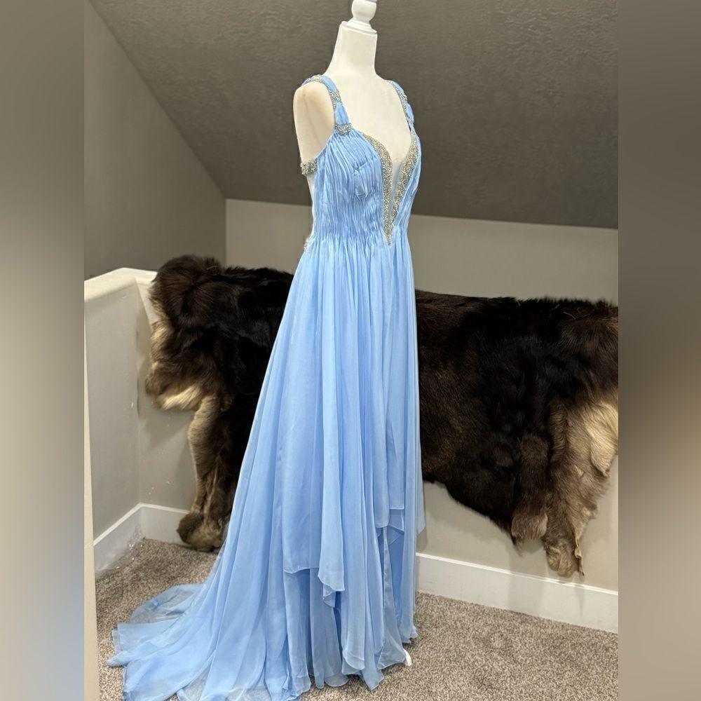 New Gorgeous Light Blue Beaded Chiffon Gown With Shawl - Picture 4 of 16